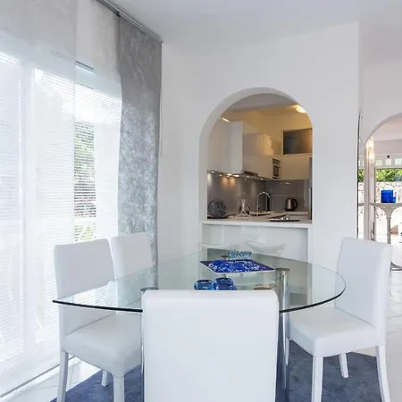 Holiday home Amica *